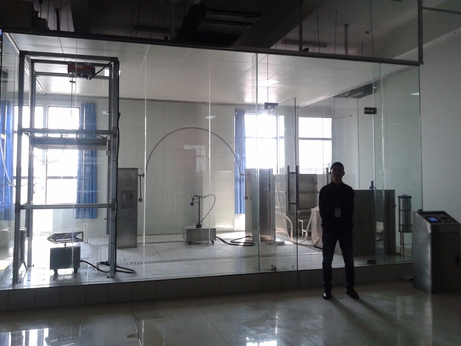 IPX1-7級防水實驗室.jpg
